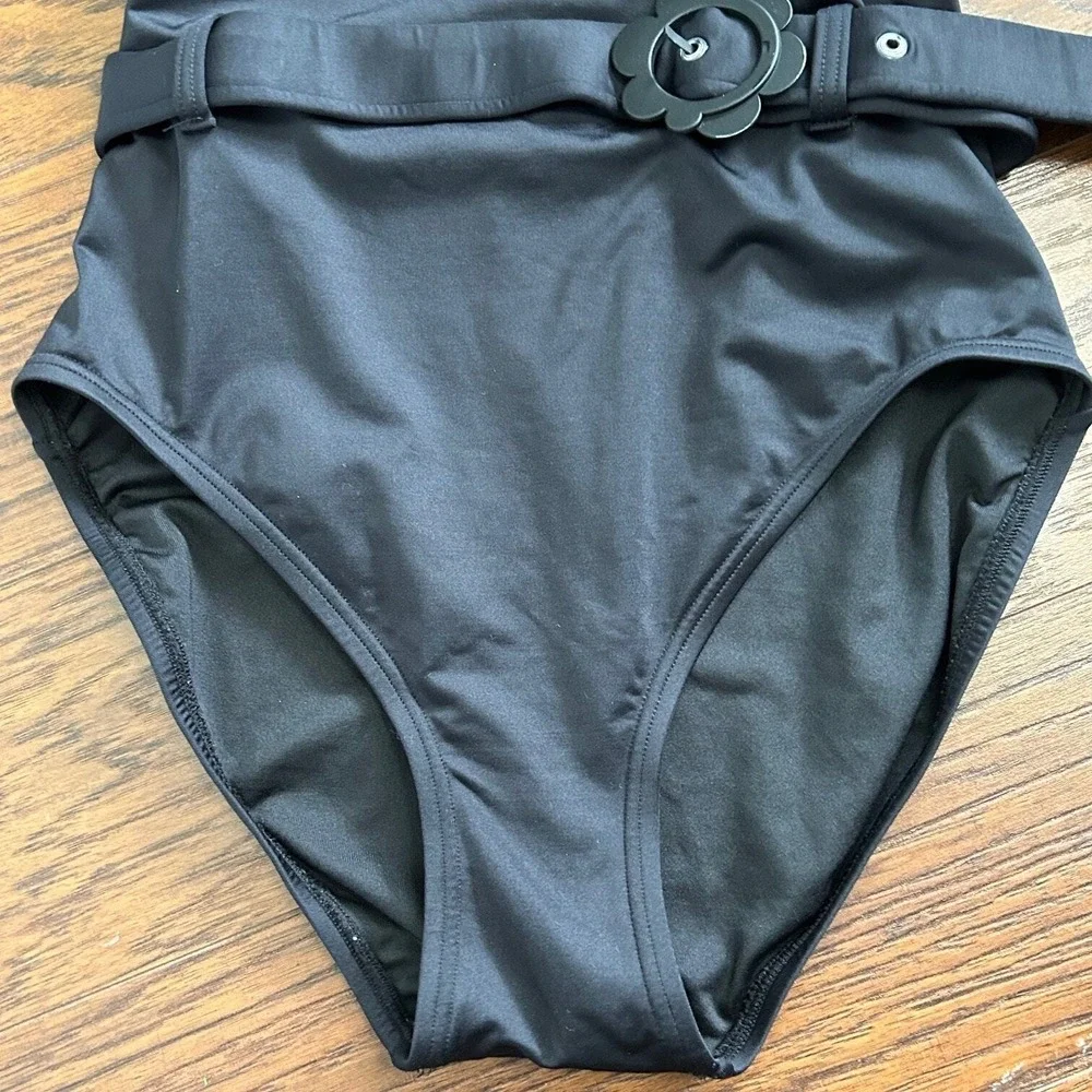 Kate Spade New York One‎ Piece Swimsuit Black with Daisy Belt #S16267A